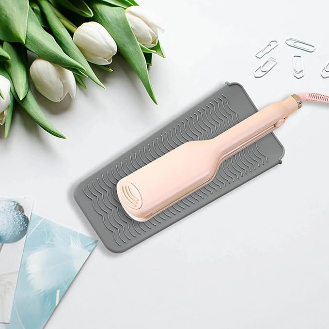 2 Heat Resistant Silicone Mat with Hanging Hole, Straightener Heat Resistant Travel Mat & Pouch for Curling Iron, Flat Iron and Other Hot Hair Styling Tools, 11 x 5 in, Gray