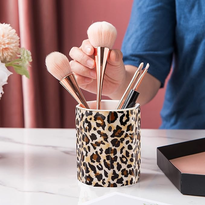 Jwest Pen Holder, Makeup Brush Holder Ceramic Shiny Gold Leopard Cheetah Pattern Animal Pencil Cup for Girls Women Durable Stand Desk Organizer Storage Gift for Office, Classroom, Home Light Brown
