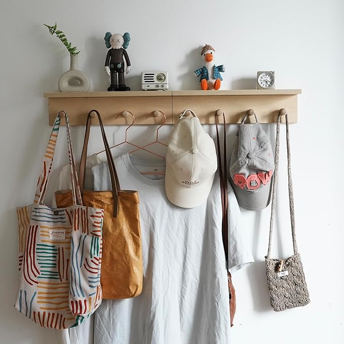 Entrance Coat Rack ，Coat Hooks, Wall-Mounted Wooden Hook Rack, Wall-Mounted Shelves are Very Suitable (Birch Colored Veneer)